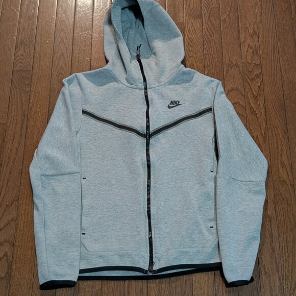 Nike Grey Hooded Tech Fleece - Size S - Picture 1 of 3